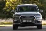 Audi Q7 e-tron TDI Quattro 2016 года (UK)